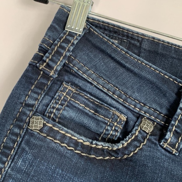 Silver Jeans Co x Bootlegger Dark Blue Suki Mid Capri Jeans - Picture 3 of 13